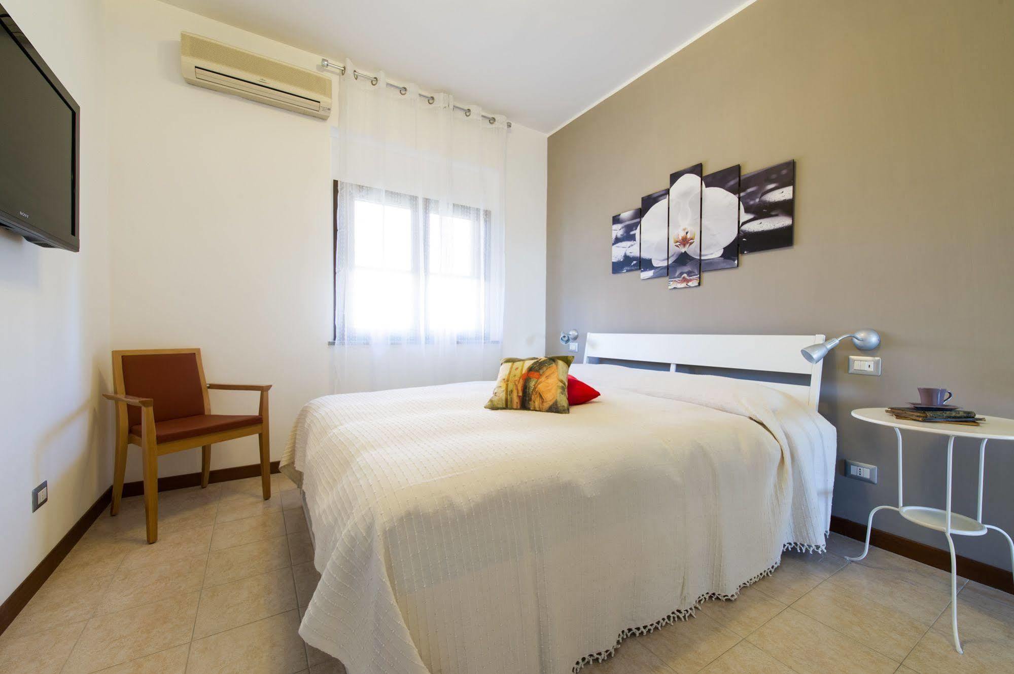 Bed&Breakfast Letterario Fiumicino Exteriör bild